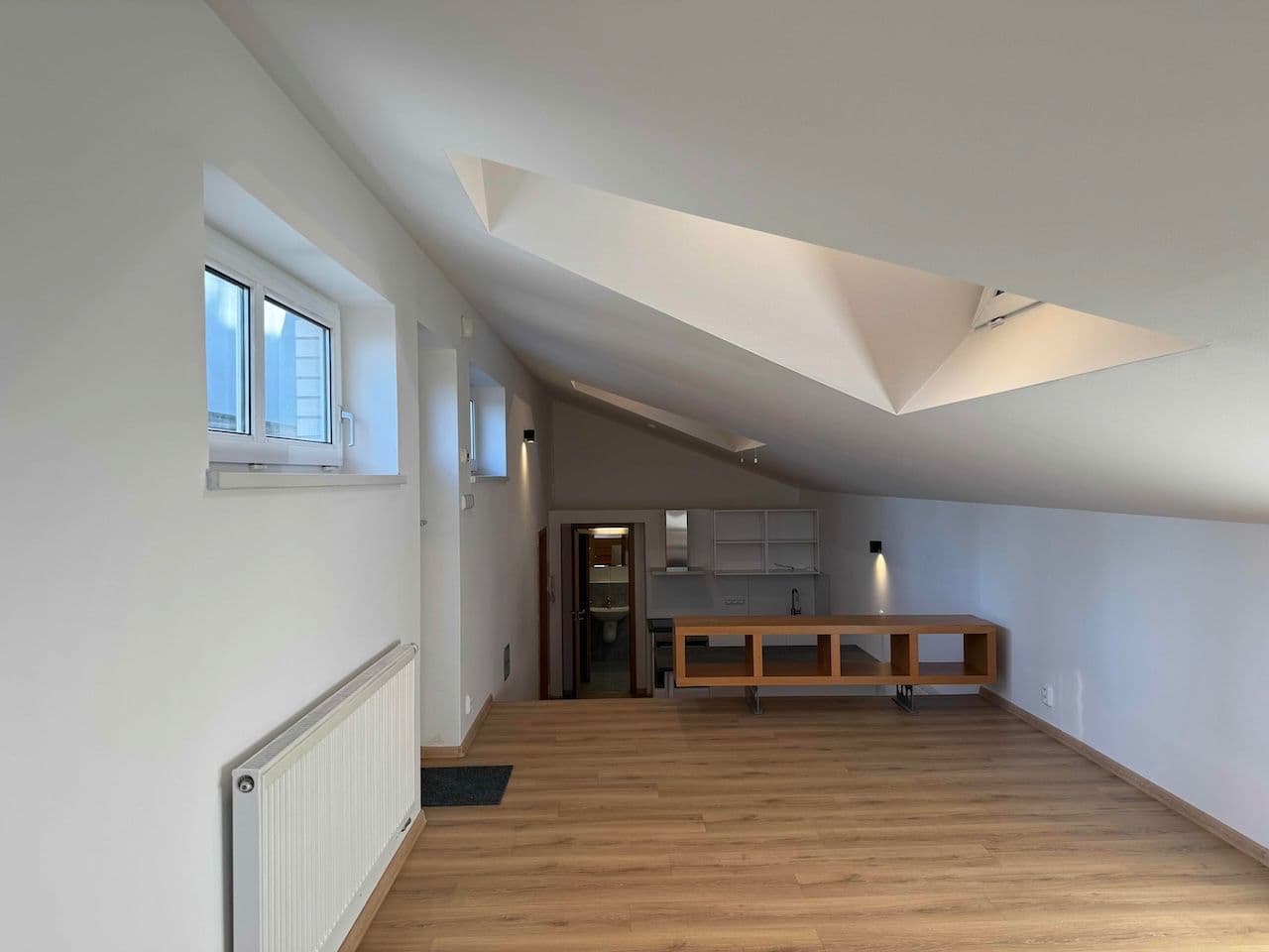 Prenájom bytu 1-izbový 46 m², Pod Kesnerkou, Praha, Praha Prenájom bytu 1-izbový 46 m², Pod Kesnerkou, Praha, Praha