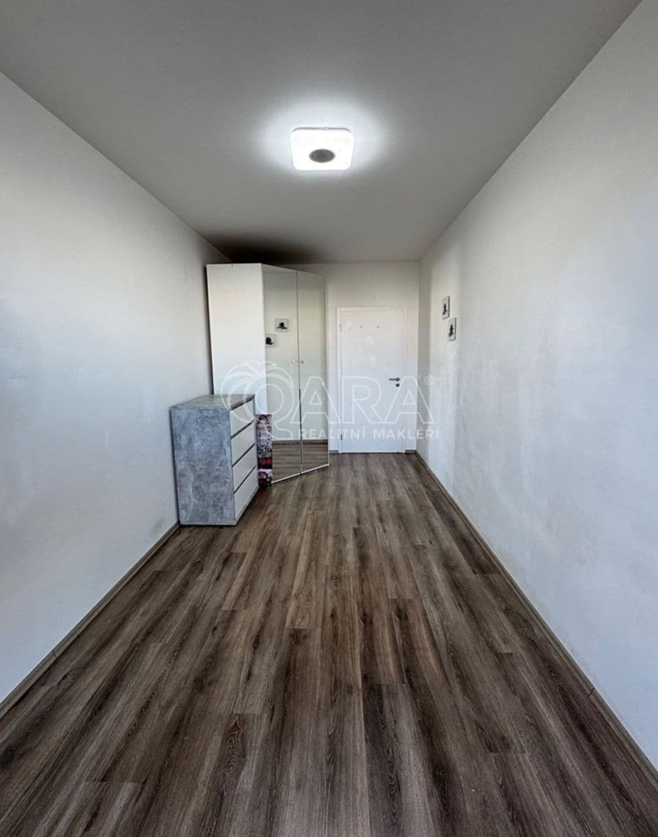 Predaj bytu 3-izbový 75 m², Škrábkových, Praha, Praha Predaj bytu 3-izbový 75 m², Škrábkových, Praha, Praha