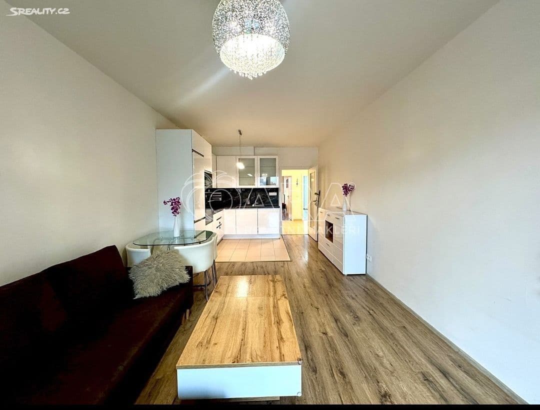 Predaj bytu 3-izbový 75 m², Škrábkových, Praha, Praha Predaj bytu 3-izbový 75 m², Škrábkových, Praha, Praha