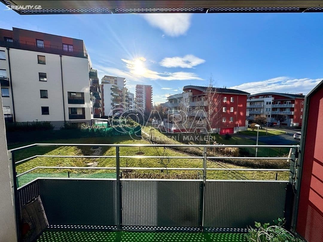 Predaj bytu 3-izbový 75 m², Škrábkových, Praha, Praha Predaj bytu 3-izbový 75 m², Škrábkových, Praha, Praha