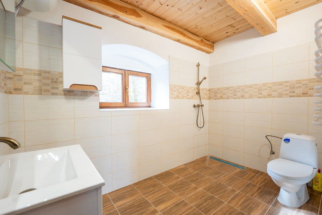 Prenájom bytu 1-izbový 38 m², náměstí Míru, Heřmanův Městec, Pardubický kraj Prenájom bytu 1-izbový 38 m², náměstí Míru, Heřmanův Městec, Pardubický kraj