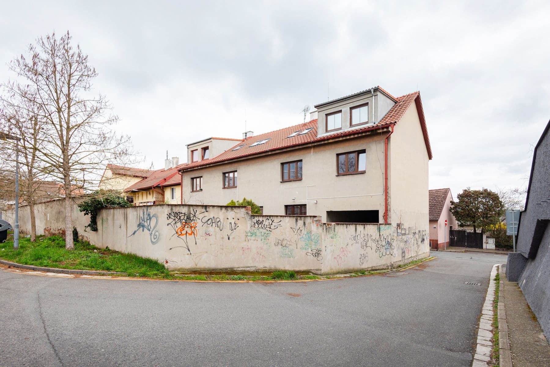 Predaj bytu 2-izbový 68 m², Michalovická, Brandýs nad Labem-Stará Boleslav, Středočeský kraj Predaj bytu 2-izbový 68 m², Michalovická, Brandýs nad Labem-Stará Boleslav, Středočeský kraj