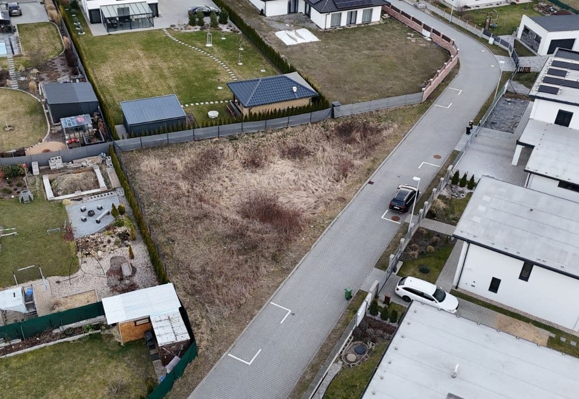 Predaj pozemku 4.984 m², Mladá Boleslav, Středočeský kraj Predaj pozemku 4.984 m², Mladá Boleslav, Středočeský kraj