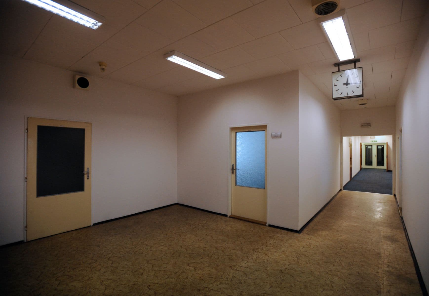 Prenájom kancelárie 43 m², Žirovnická, Praha, Praha Prenájom kancelárie 43 m², Žirovnická, Praha, Praha