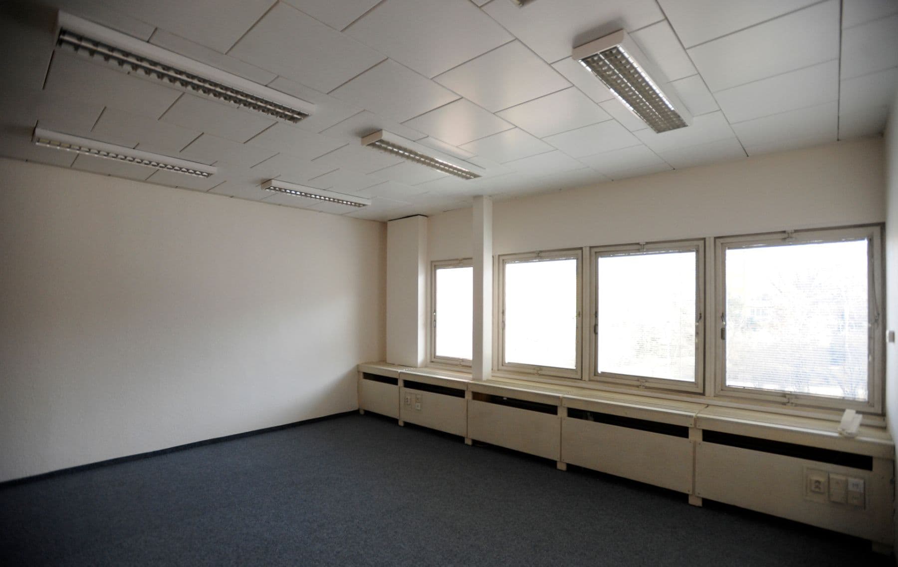 Prenájom kancelárie 43 m², Žirovnická, Praha, Praha Prenájom kancelárie 43 m², Žirovnická, Praha, Praha