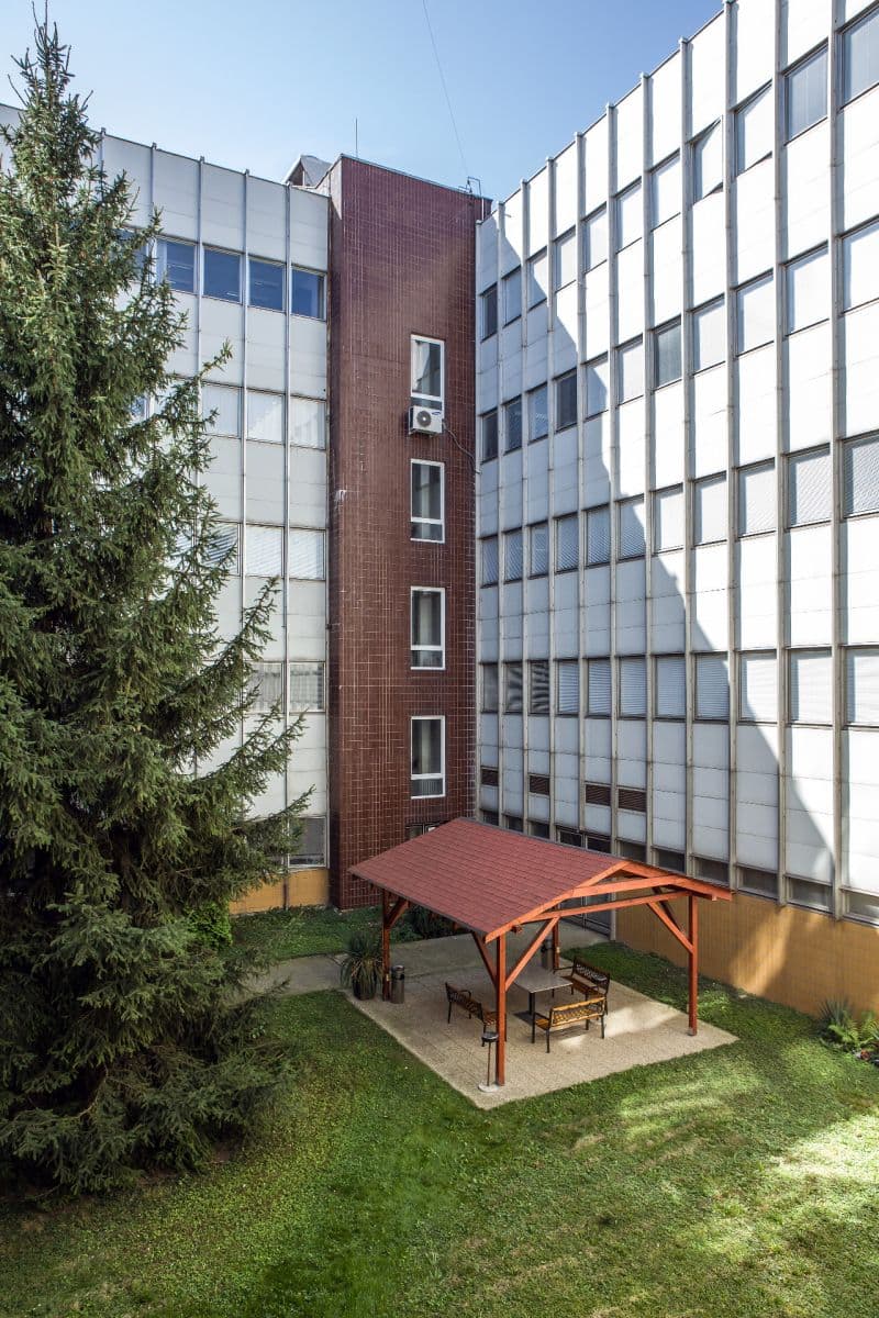 Prenájom kancelárie 43 m², Žirovnická, Praha, Praha Prenájom kancelárie 43 m², Žirovnická, Praha, Praha