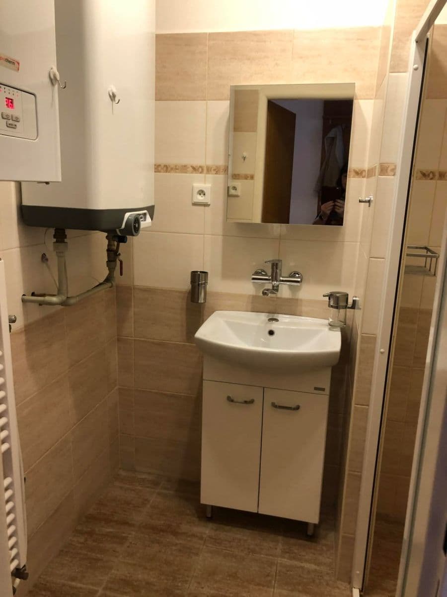 Prenájom bytu 3-izbový 61 m², Chotěboř, Kraj Vysočina Prenájom bytu 3-izbový 61 m², Chotěboř, Kraj Vysočina