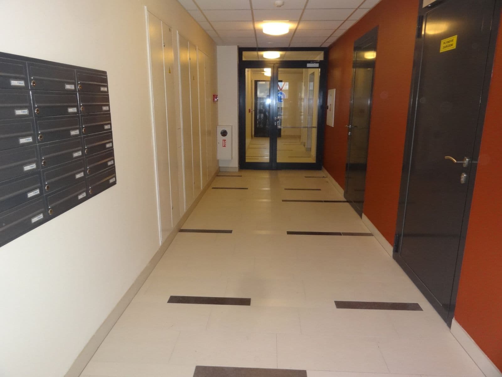 Prenájom bytu 1-izbový 44 m², Sinkulova, Praha, Praha Prenájom bytu 1-izbový 44 m², Sinkulova, Praha, Praha