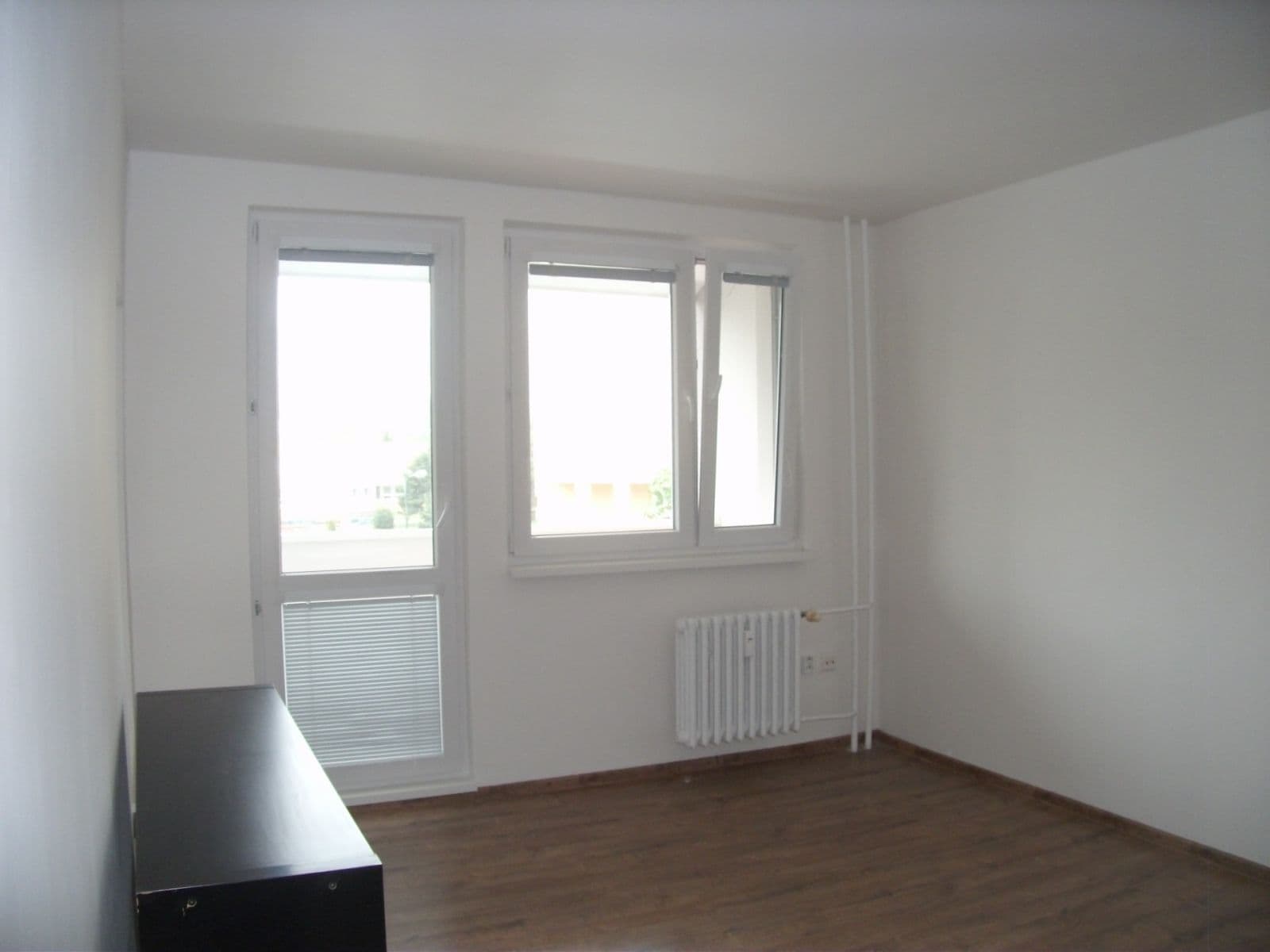 Prenájom bytu 3-izbový 68 m², Rustaveliho, Rača, Bratislavský kraj Prenájom bytu 3-izbový 68 m², Rustaveliho, Rača, Bratislavský kraj