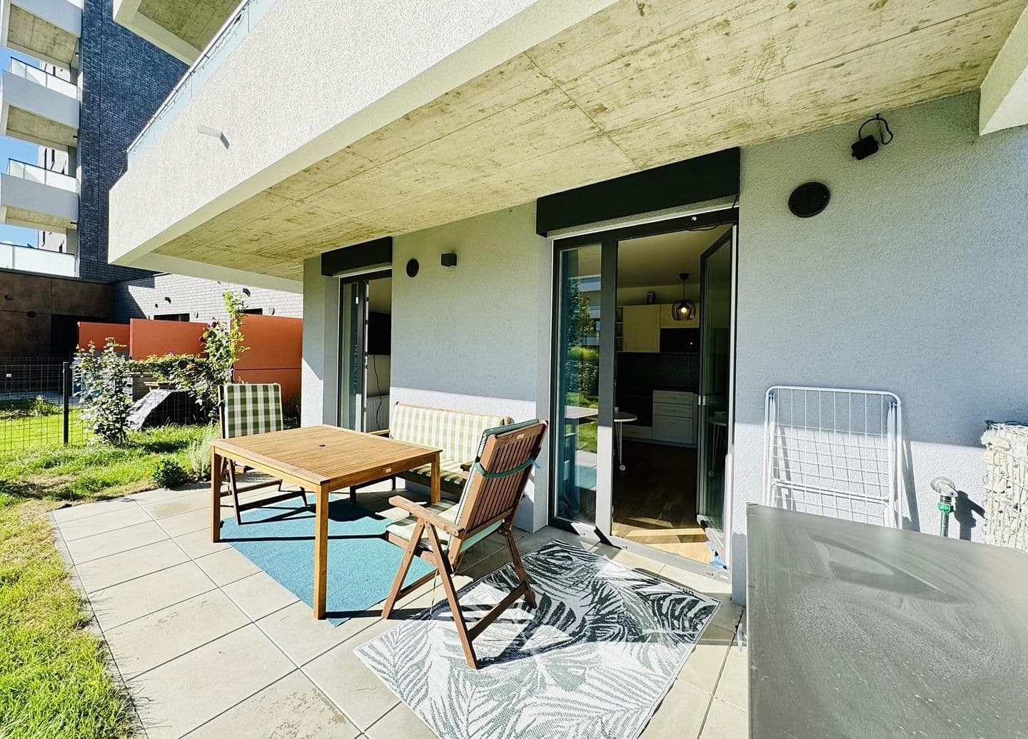 Prenájom bytu 2-izbový 51 m², Benešova, Praha, Praha Prenájom bytu 2-izbový 51 m², Benešova, Praha, Praha