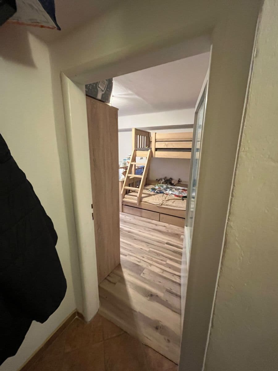 Predaj bytu 3-izbový 51 m², U Školky, Sedlčany, Středočeský kraj Predaj bytu 3-izbový 51 m², U Školky, Sedlčany, Středočeský kraj