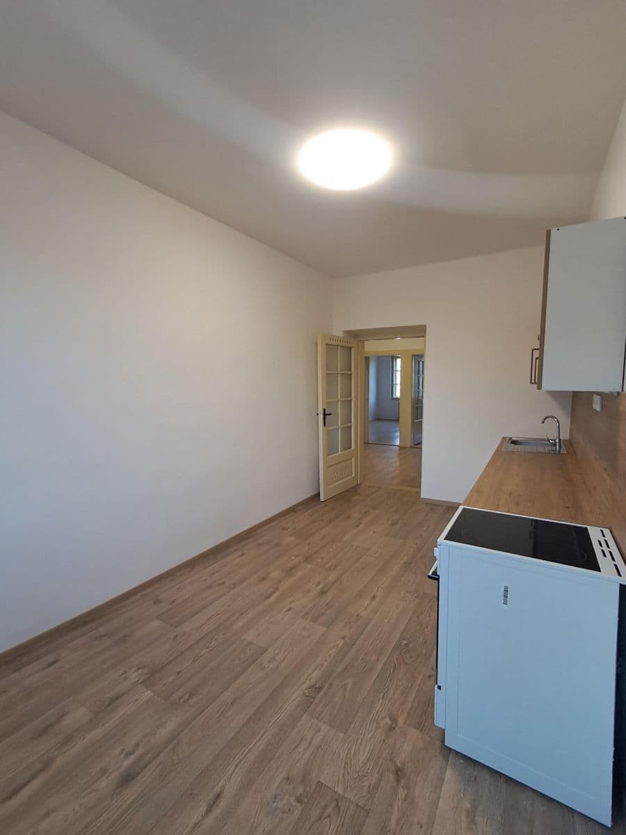Prenájom bytu 2-izbový 65 m², Kodaňská, Praha, Praha Prenájom bytu 2-izbový 65 m², Kodaňská, Praha, Praha