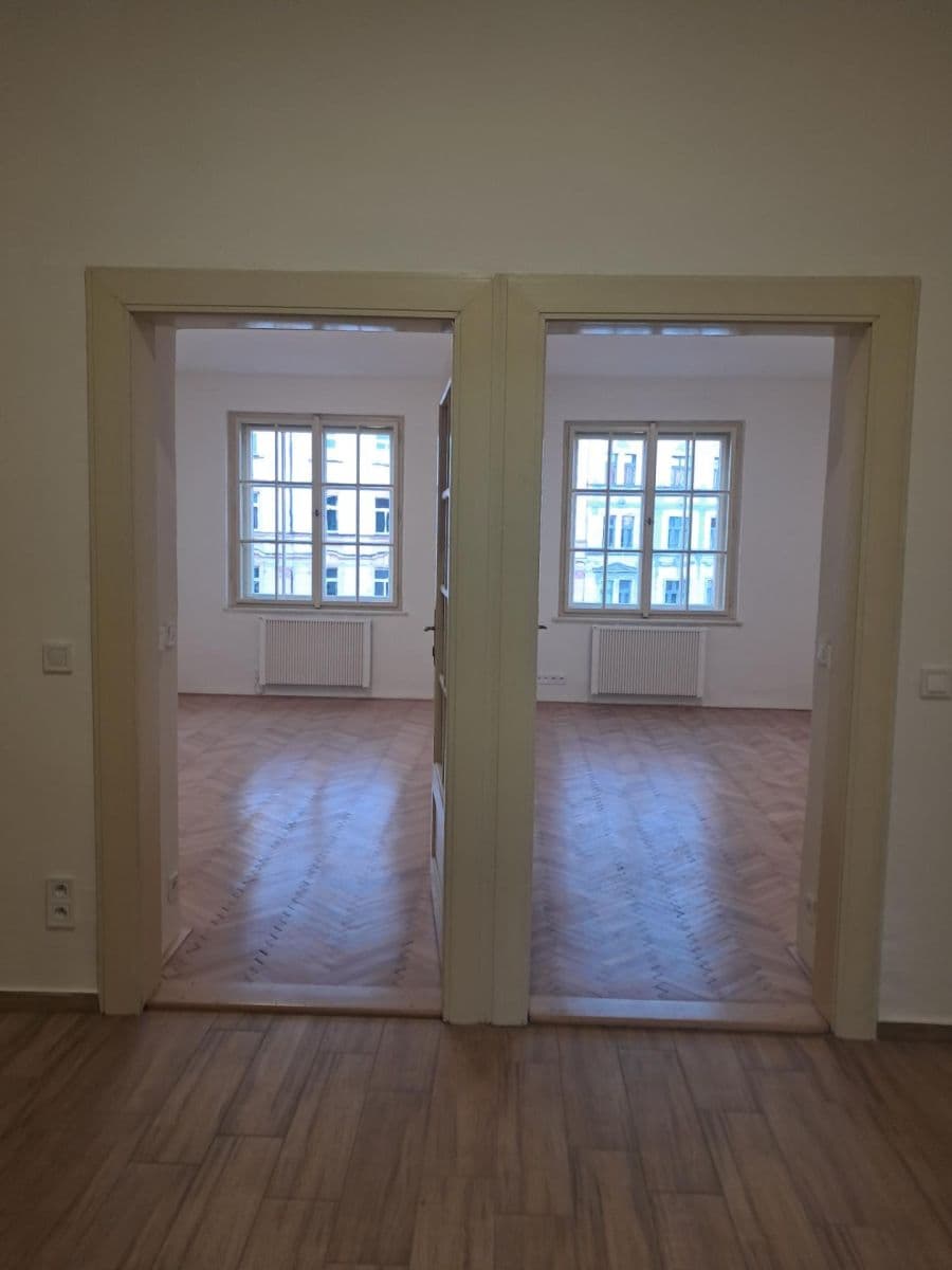 Prenájom bytu 2-izbový 65 m², Kodaňská, Praha, Praha Prenájom bytu 2-izbový 65 m², Kodaňská, Praha, Praha