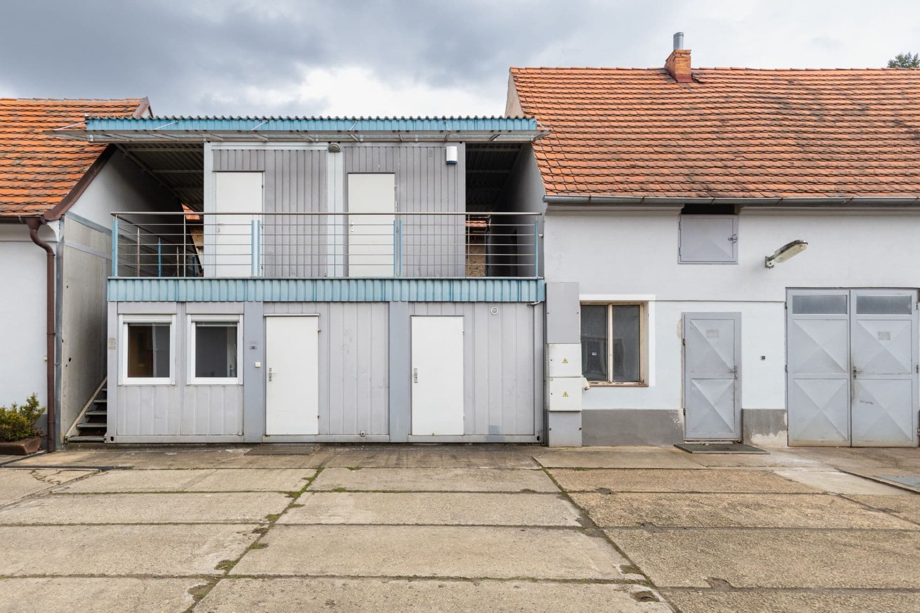 Prenájom nebytového priestoru 700 m², Dnešice, Plzeňský kraj Prenájom nebytového priestoru 700 m², Dnešice, Plzeňský kraj