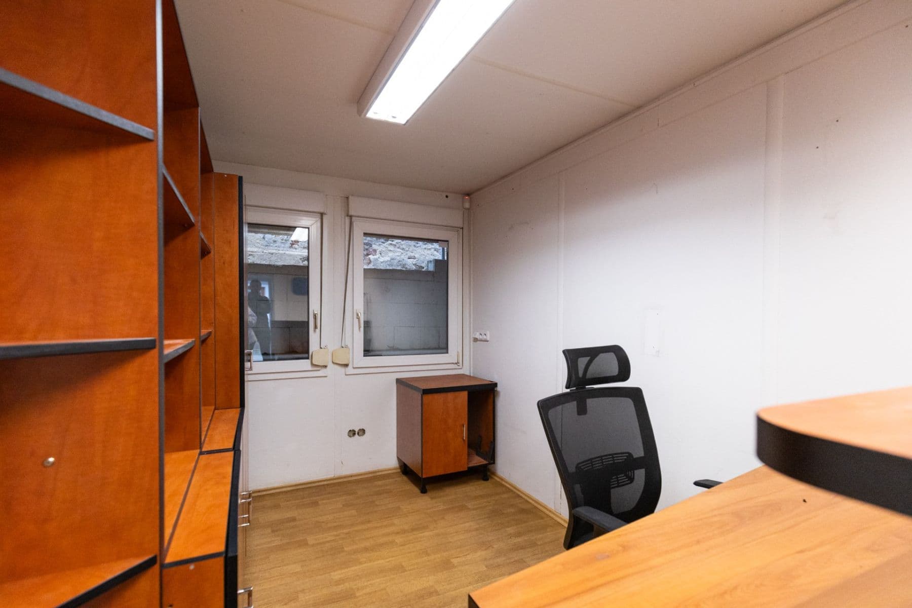 Prenájom nebytového priestoru 700 m², Dnešice, Plzeňský kraj Prenájom nebytového priestoru 700 m², Dnešice, Plzeňský kraj