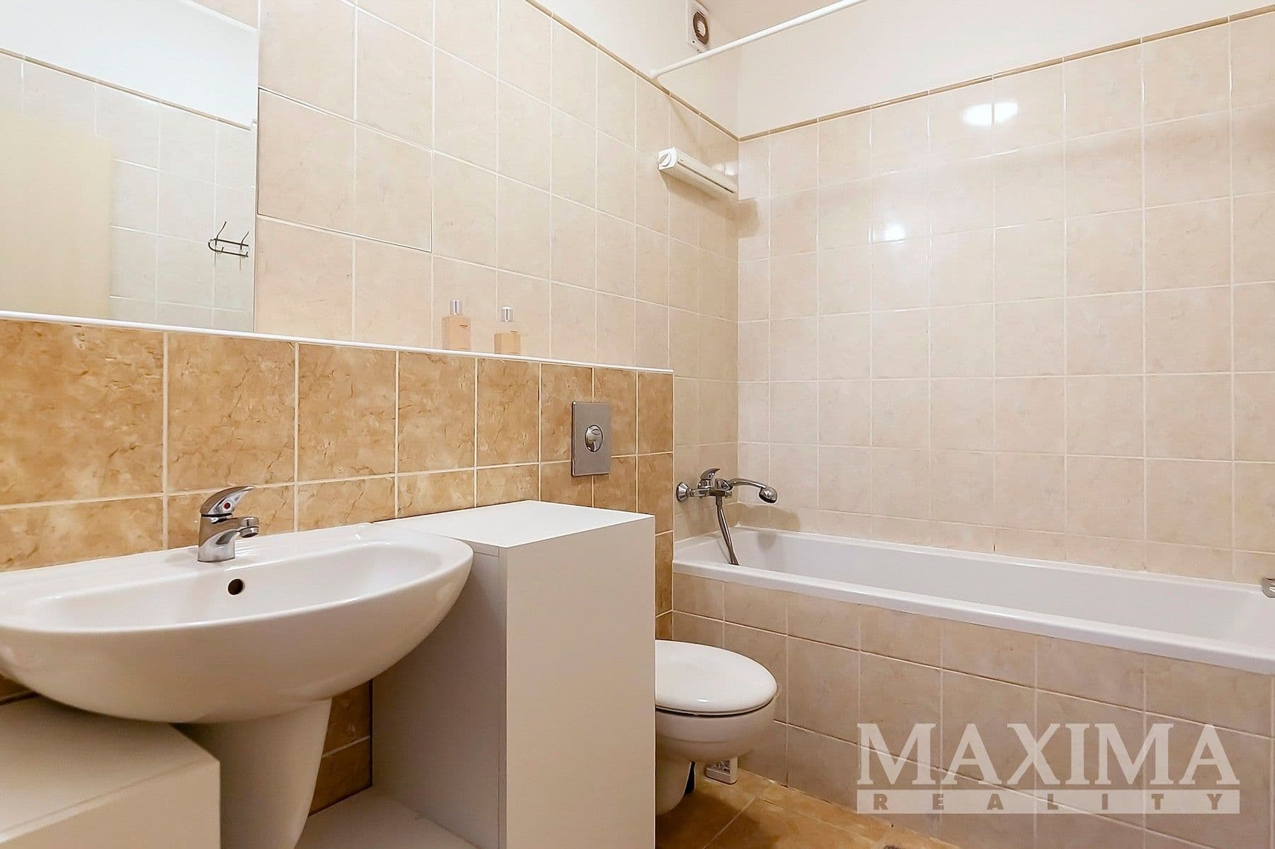 Predaj bytu 2-izbový 54 m², K Berance, Praha, Praha Predaj bytu 2-izbový 54 m², K Berance, Praha, Praha