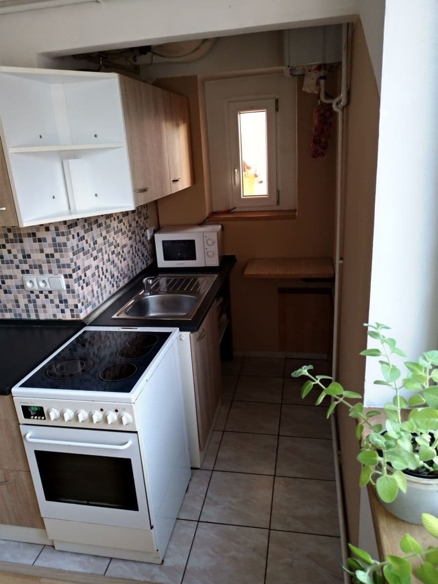 Prenájom bytu 2-izbový 59 m², třída T. G. Masaryka, Roudnice nad Labem, Ústecký kraj Prenájom bytu 2-izbový 59 m², třída T. G. Masaryka, Roudnice nad Labem, Ústecký kraj