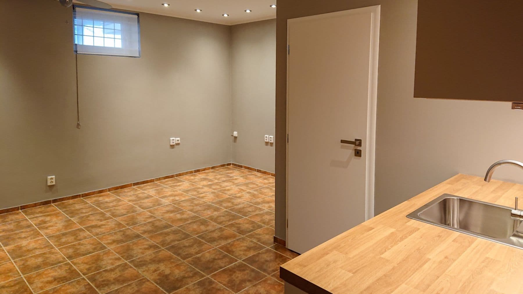 Predaj bytu 1-izbový 22 m², Felklova, Roztoky, Středočeský kraj Predaj bytu 1-izbový 22 m², Felklova, Roztoky, Středočeský kraj