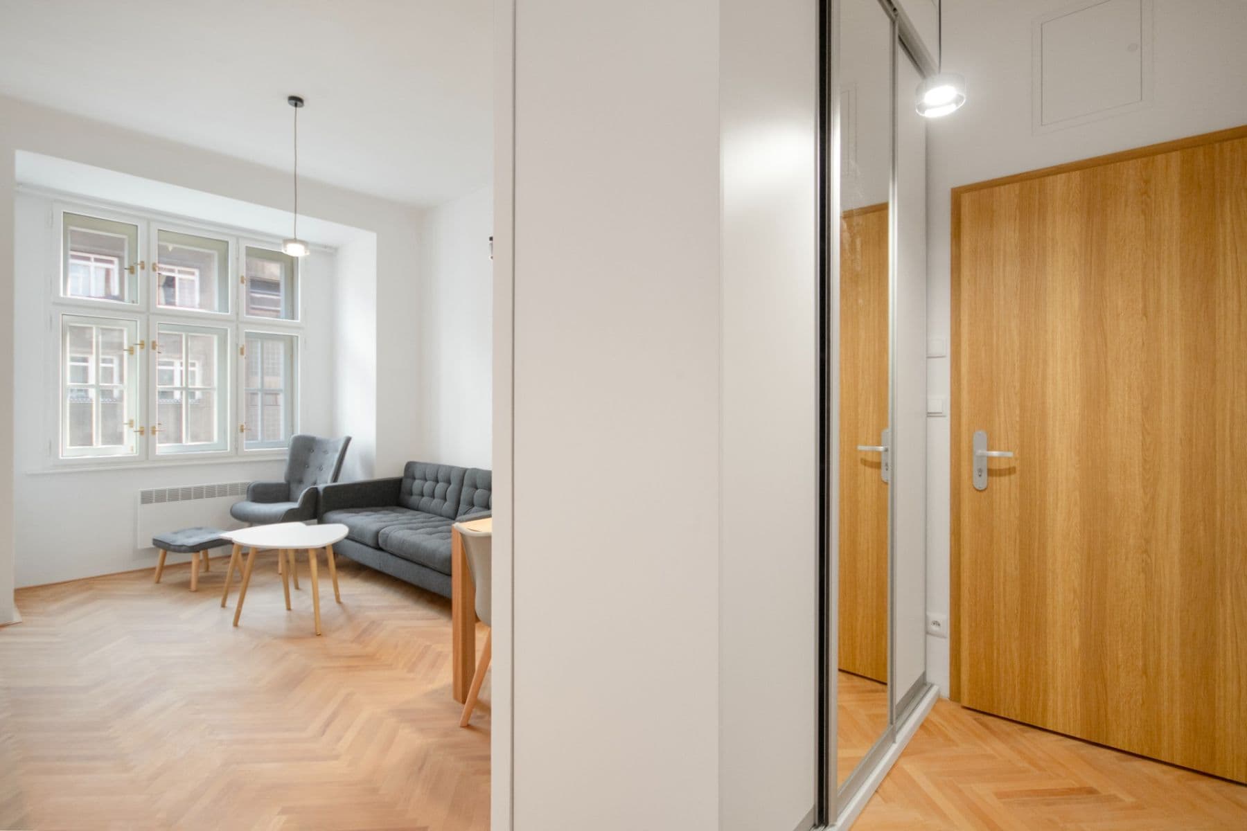 Prenájom bytu 1-izbový 27 m², Bělehradská, Praha, Praha Prenájom bytu 1-izbový 27 m², Bělehradská, Praha, Praha