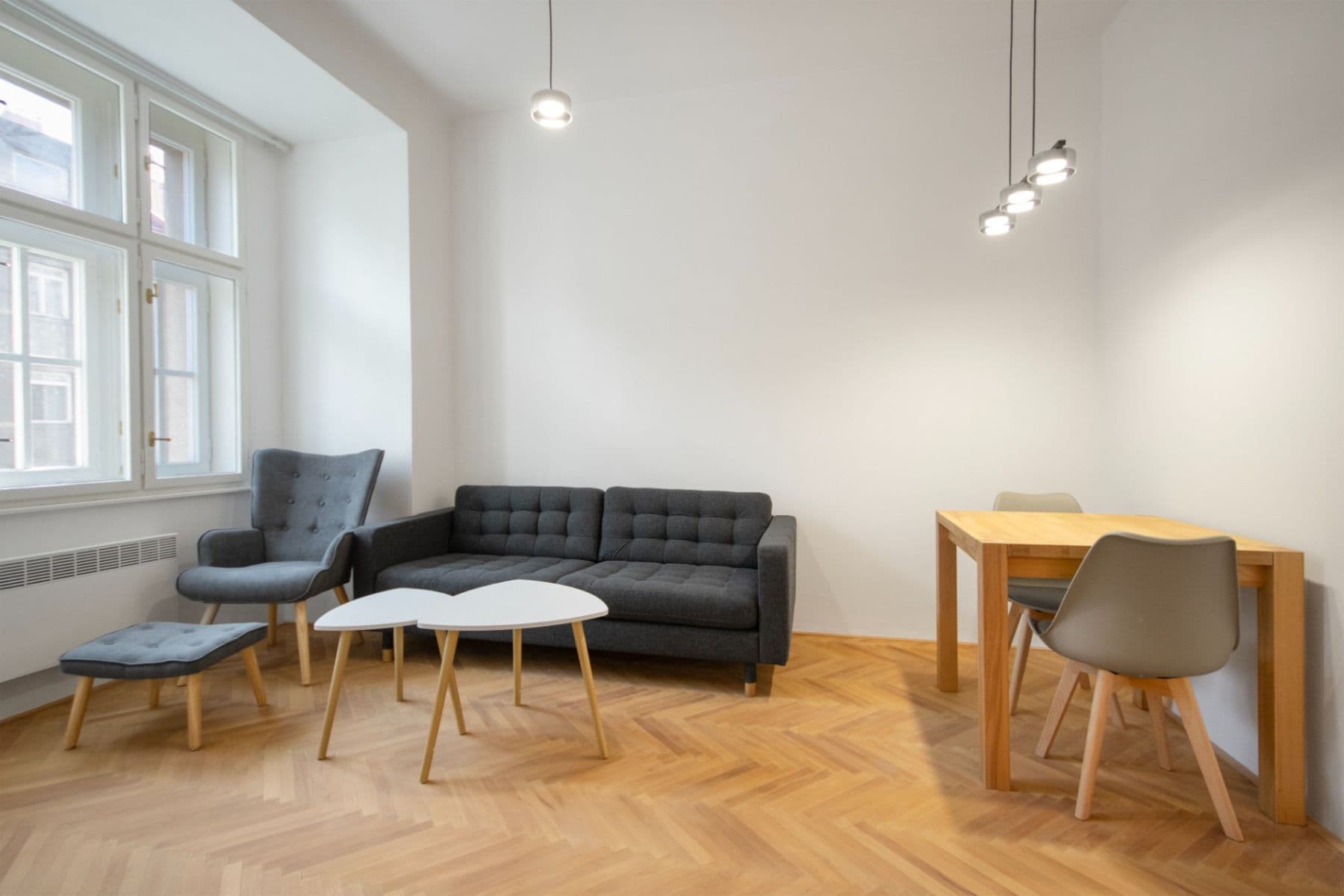 Prenájom bytu 1-izbový 27 m², Bělehradská, Praha, Praha Prenájom bytu 1-izbový 27 m², Bělehradská, Praha, Praha