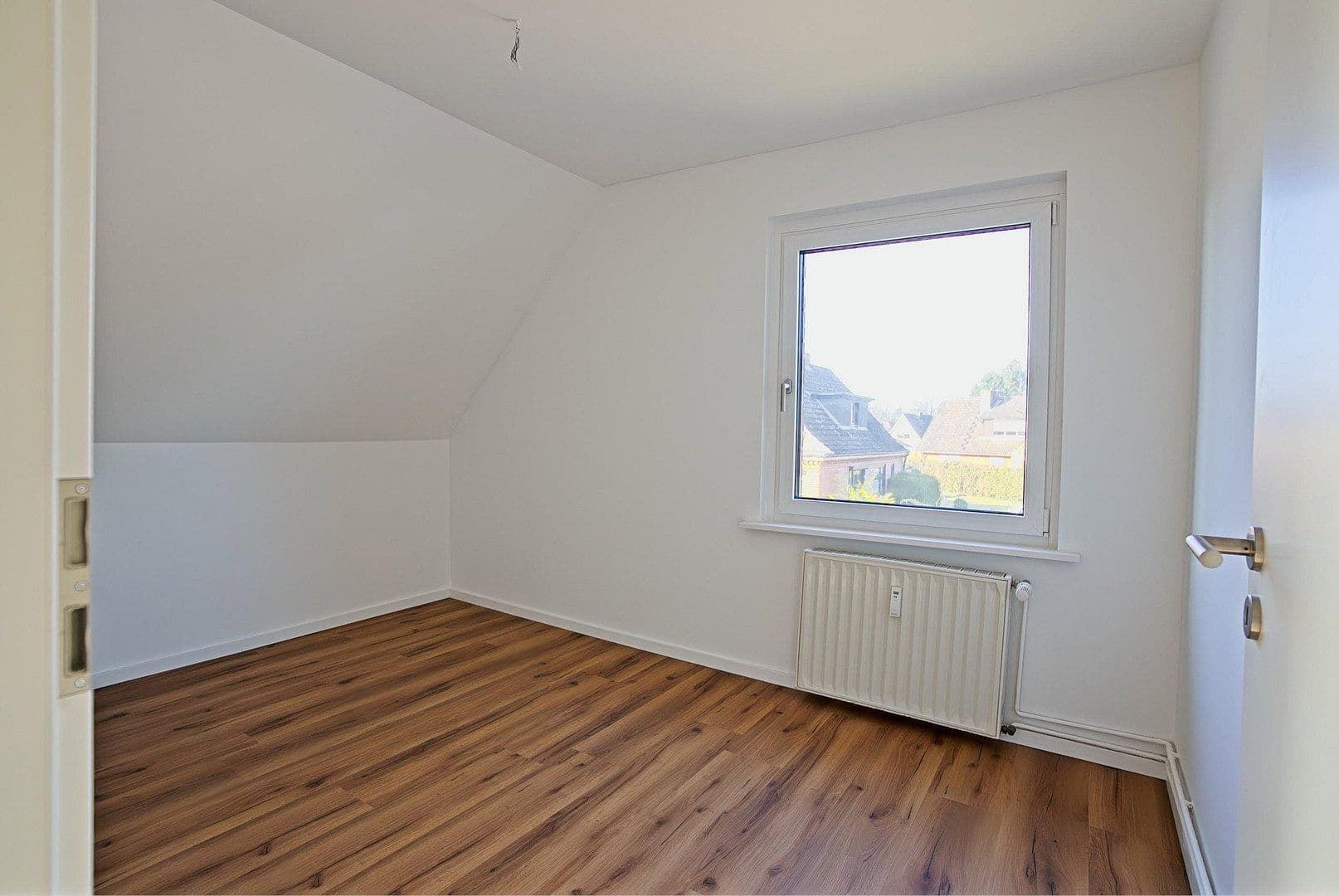 Prenájom bytu 4-izbový 102 m², Herrenruhmweg 9, Trittau, Šlezvicko-Holštajnsko Prenájom bytu 4-izbový 102 m², Herrenruhmweg 9, Trittau, Šlezvicko-Holštajnsko