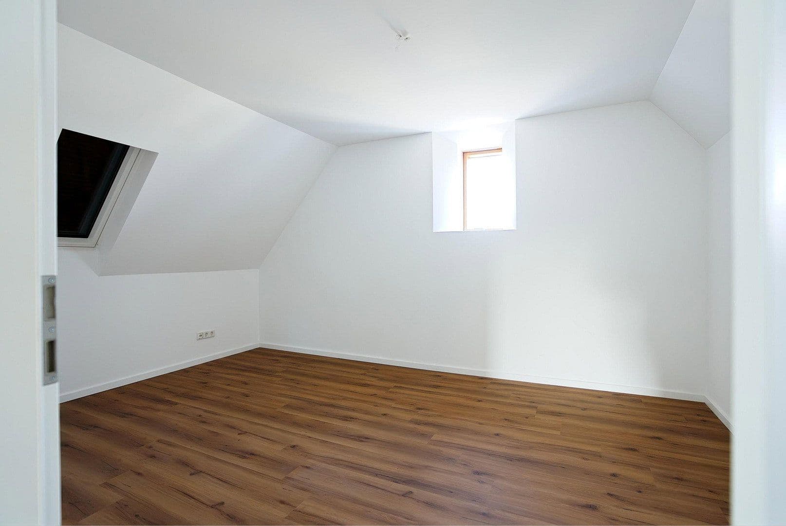 Prenájom bytu 4-izbový 102 m², Herrenruhmweg 9, Trittau, Šlezvicko-Holštajnsko Prenájom bytu 4-izbový 102 m², Herrenruhmweg 9, Trittau, Šlezvicko-Holštajnsko