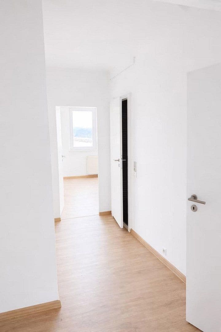 Prenájom bytu 2-izbový 54 m², Gielow, Meklenbursko-Predpomoransko Prenájom bytu 2-izbový 54 m², Gielow, Meklenbursko-Predpomoransko