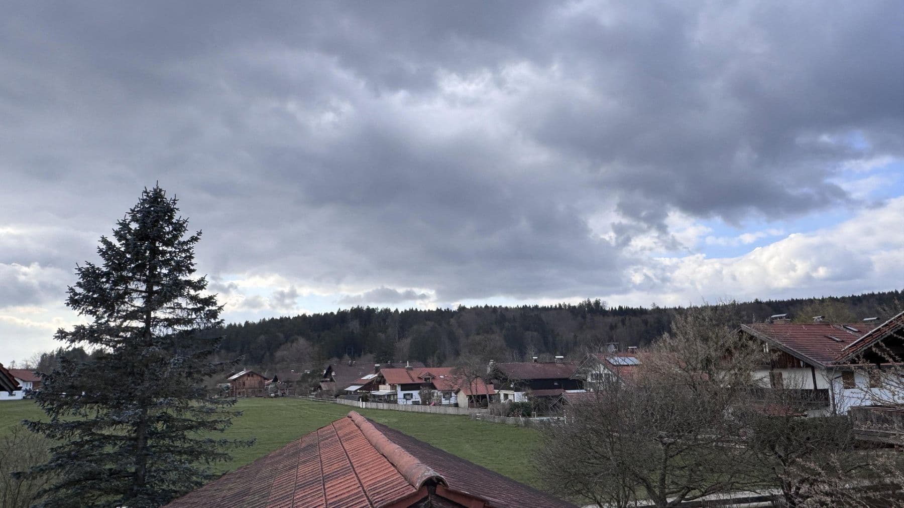 Prenájom domu 148 m², pozemek 338 m², Gartenstraße 2a, Dietramszell, Bavorsko Prenájom domu 148 m², pozemek 338 m², Gartenstraße 2a, Dietramszell, Bavorsko