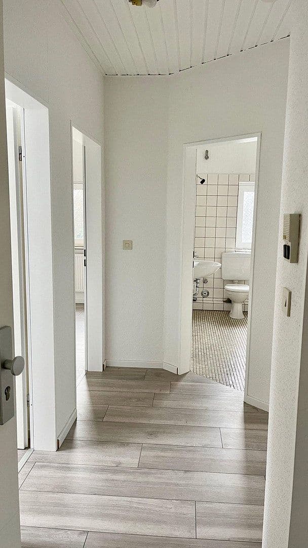 Prenájom bytu 3-izbový 77 m², Paderborn, Severné Porýnie - Westfálsko Prenájom bytu 3-izbový 77 m², Paderborn, Severné Porýnie - Westfálsko