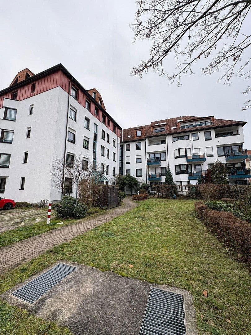 Prenájom bytu 3-izbový 88 m², Dachsstraße 14, Leipzig, Sasko Prenájom bytu 3-izbový 88 m², Dachsstraße 14, Leipzig, Sasko