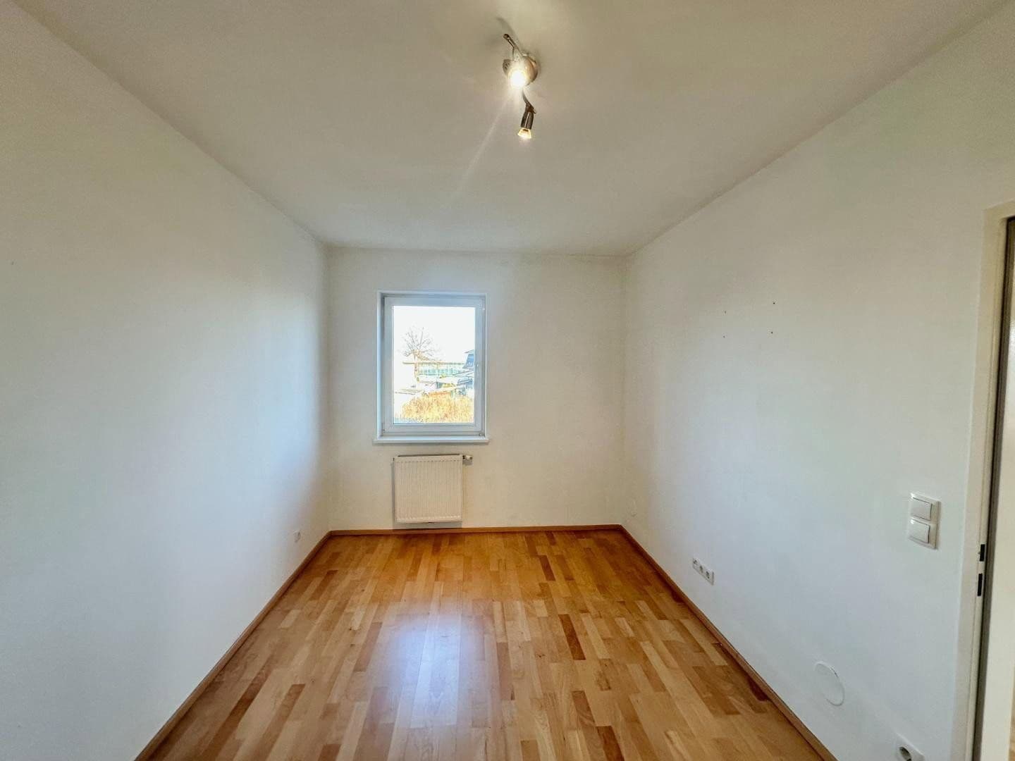 Prenájom bytu 3-izbový 62 m², Strasshof an der Nordbahn, Dolné Rakúsko Prenájom bytu 3-izbový 62 m², Strasshof an der Nordbahn, Dolné Rakúsko