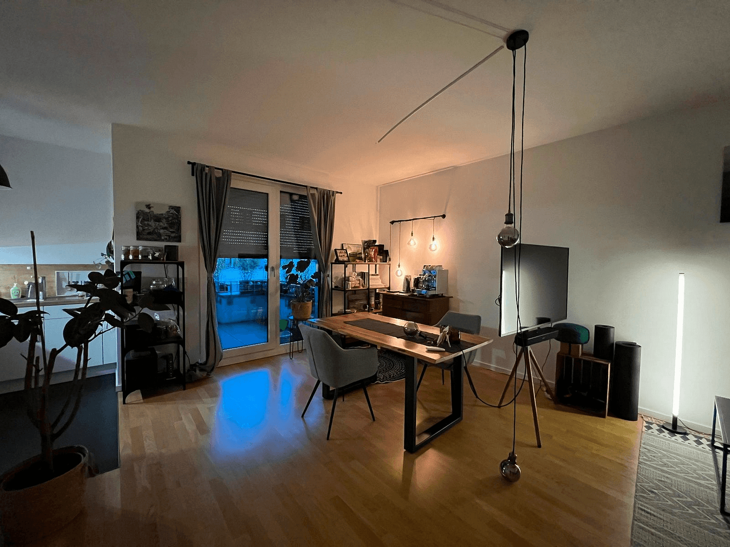 Prenájom bytu 2-izbový 60 m², Berlin, Berlín Prenájom bytu 2-izbový 60 m², Berlin, Berlín