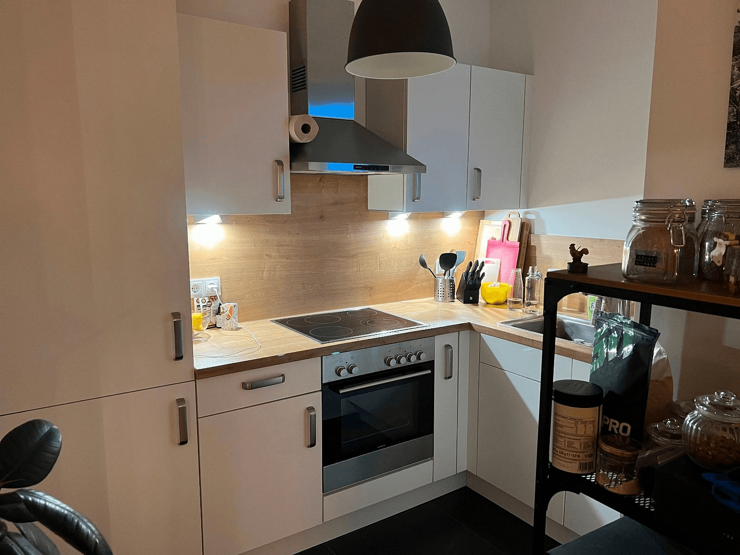 Prenájom bytu 2-izbový 60 m², Berlin, Berlín Prenájom bytu 2-izbový 60 m², Berlin, Berlín