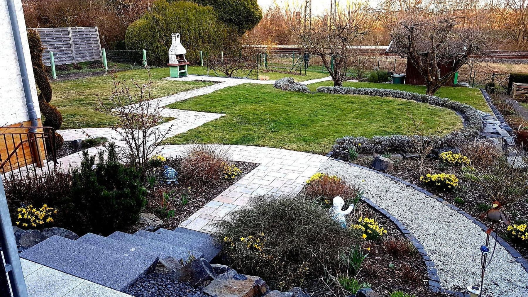 Predaj domu 246 m², pozemek 820 m², Bad Vilbel, Hesensko Predaj domu 246 m², pozemek 820 m², Bad Vilbel, Hesensko