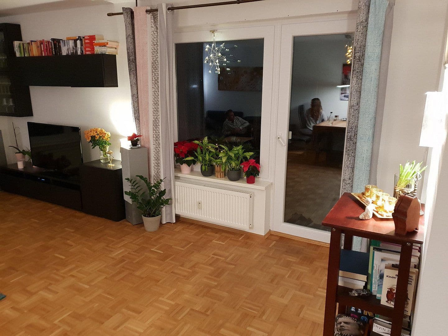 Predaj domu 246 m², pozemek 820 m², Bad Vilbel, Hesensko Predaj domu 246 m², pozemek 820 m², Bad Vilbel, Hesensko