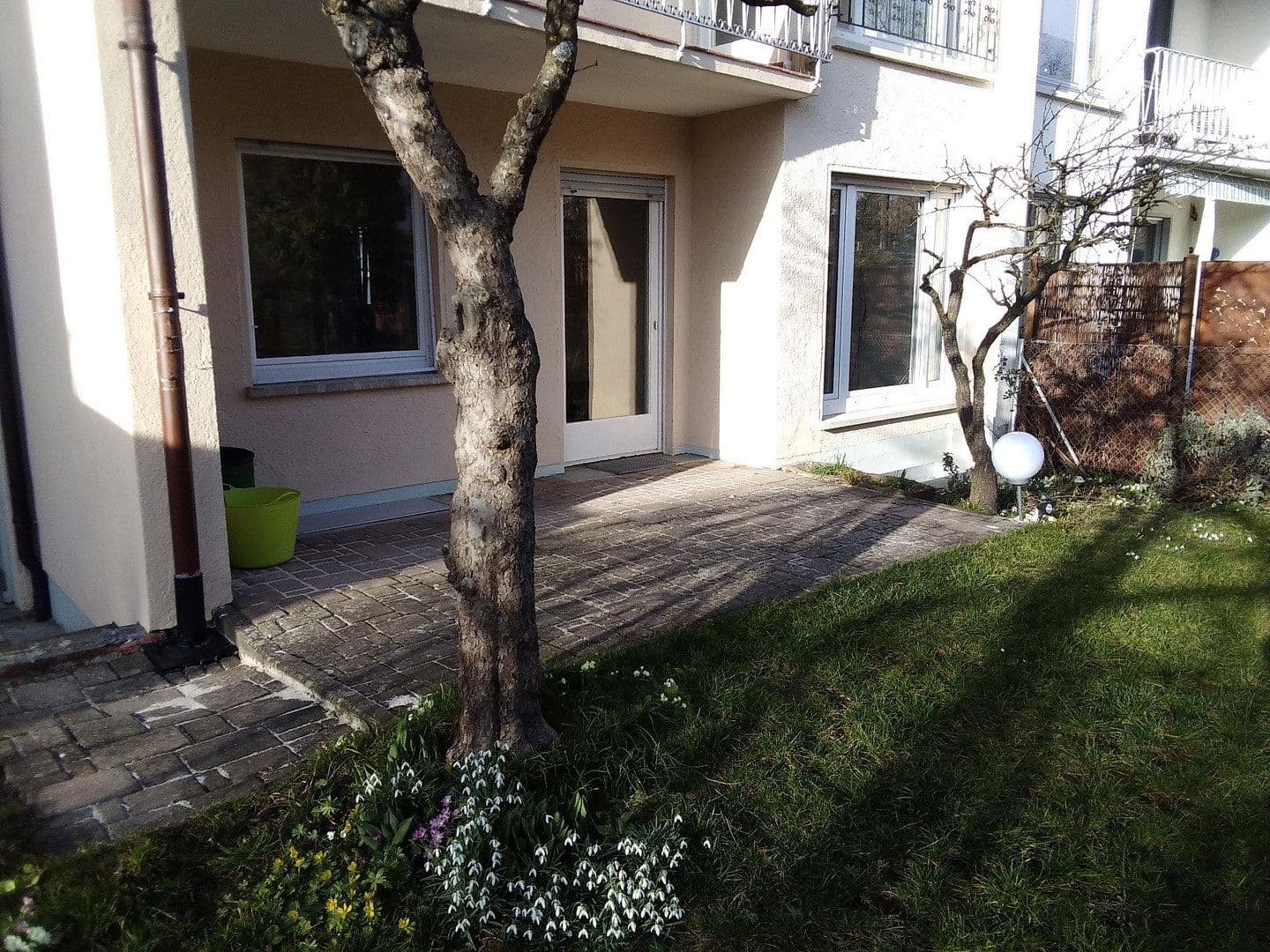 Prenájom domu 94 m², pozemek 356 m², Ulm, Bádensko-Wurttembersko Prenájom domu 94 m², pozemek 356 m², Ulm, Bádensko-Wurttembersko