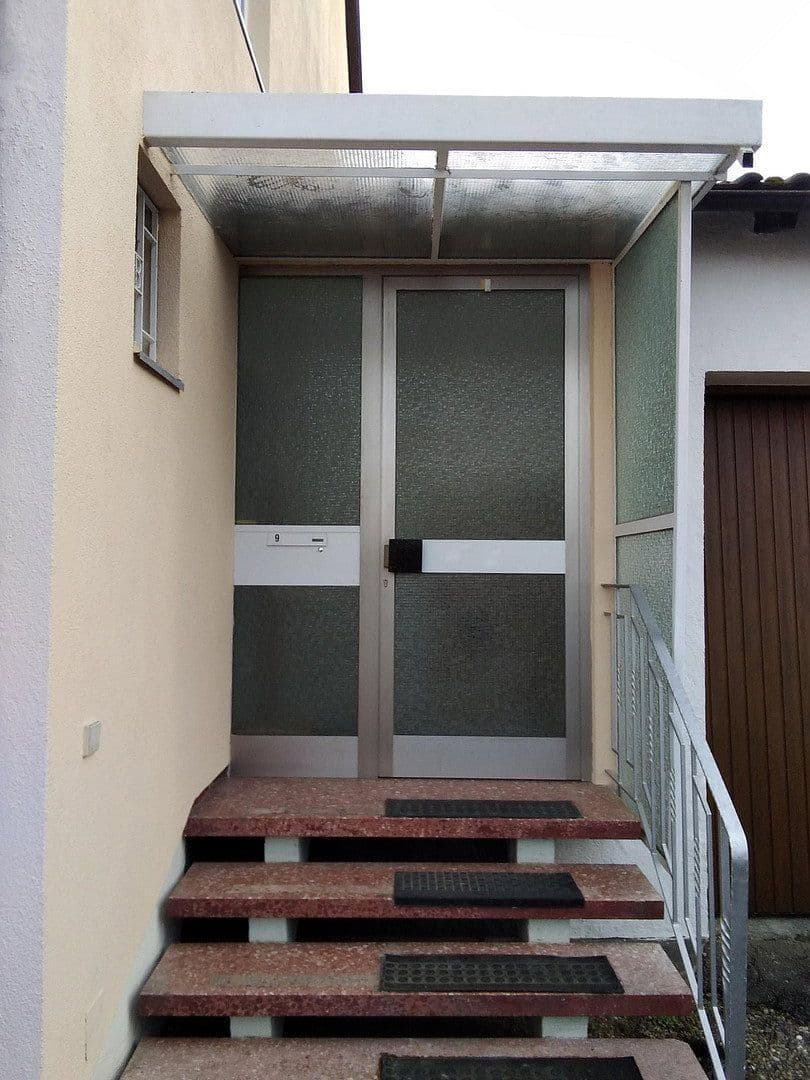 Prenájom domu 94 m², pozemek 356 m², Ulm, Bádensko-Wurttembersko Prenájom domu 94 m², pozemek 356 m², Ulm, Bádensko-Wurttembersko