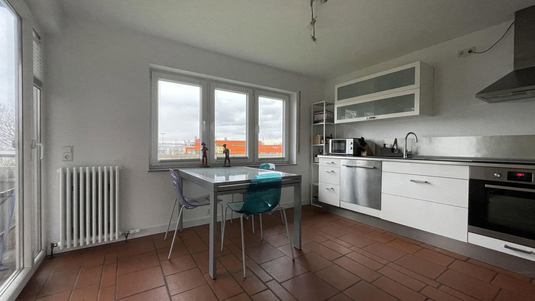 Prenájom kancelárie 68 m², Neulandstraße 1, Achern, Bádensko-Wurttembersko Prenájom kancelárie 68 m², Neulandstraße 1, Achern, Bádensko-Wurttembersko