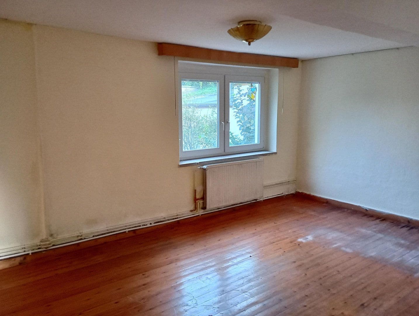 Predaj domu 170 m², pozemek 394 m², Kirchgasse 1, Urbach, Durínsko Predaj domu 170 m², pozemek 394 m², Kirchgasse 1, Urbach, Durínsko