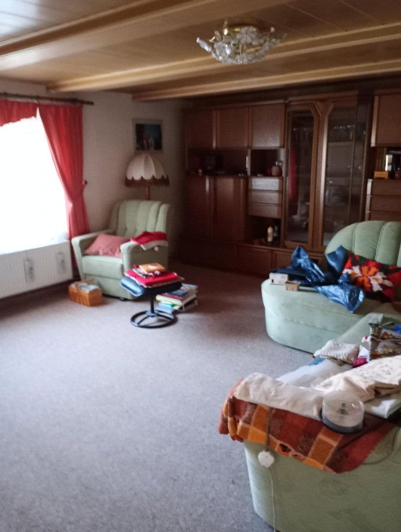 Predaj domu 170 m², pozemek 394 m², Kirchgasse 1, Urbach, Durínsko Predaj domu 170 m², pozemek 394 m², Kirchgasse 1, Urbach, Durínsko