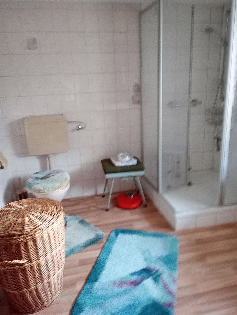 Predaj domu 170 m², pozemek 394 m², Kirchgasse 1, Urbach, Durínsko Predaj domu 170 m², pozemek 394 m², Kirchgasse 1, Urbach, Durínsko