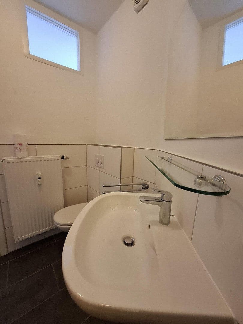 Predaj bytu 2-izbový 36 m², Trier, Porýnie-Falcko Predaj bytu 2-izbový 36 m², Trier, Porýnie-Falcko