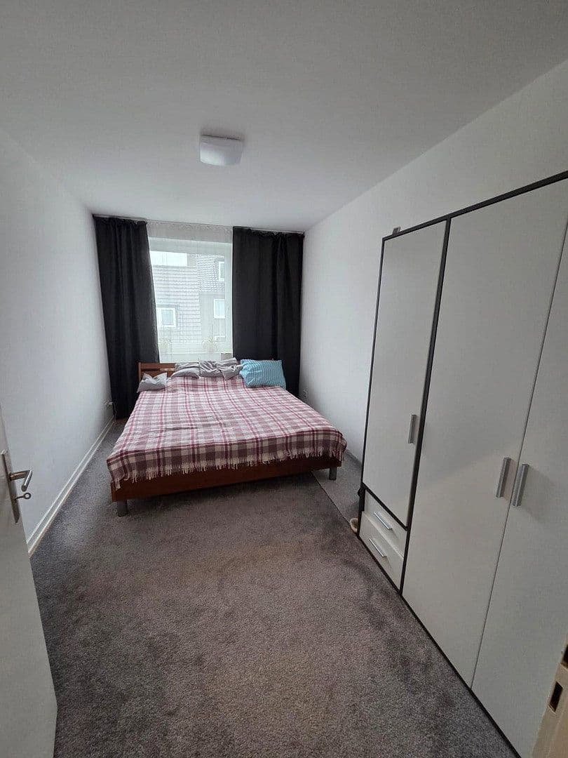 Prenájom bytu 3-izbový 64 m², Auf'm Großenfeld 19, Düsseldorf - Bezirk 8, Severné Porýnie - Westfálsko Prenájom bytu 3-izbový 64 m², Auf'm Großenfeld 19, Düsseldorf - Bezirk 8, Severné Porýnie - Westfálsko