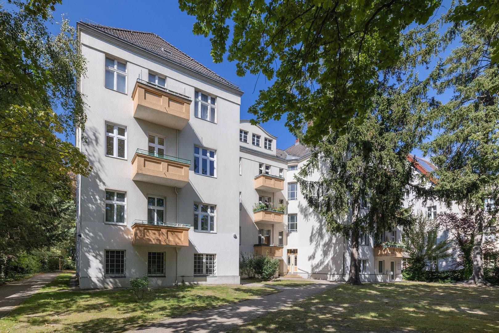 Predaj bytu 5-izbový 131 m², Unter den Eichen 55, Berlin, Berlín Predaj bytu 5-izbový 131 m², Unter den Eichen 55, Berlin, Berlín