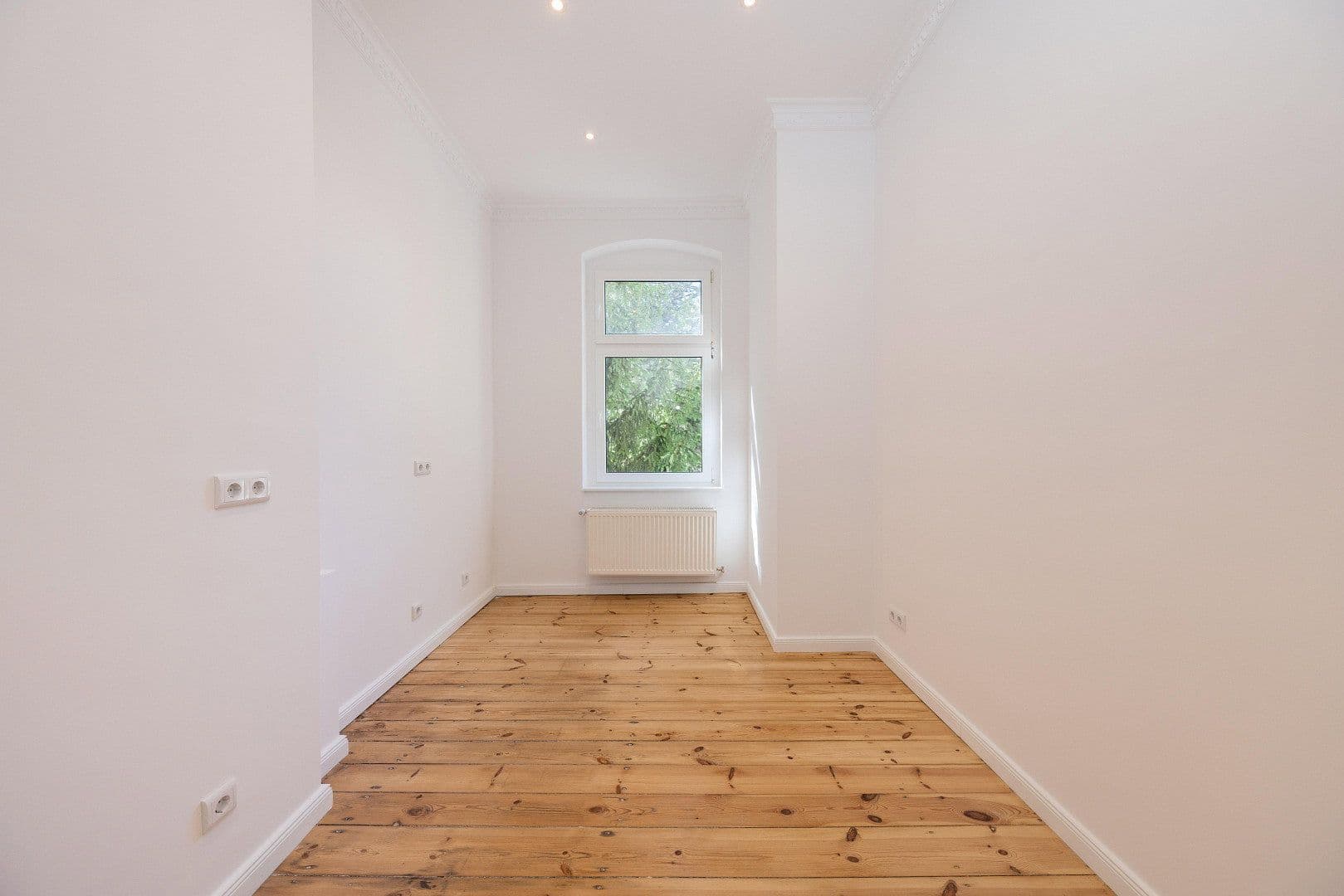 Predaj bytu 5-izbový 131 m², Unter den Eichen 55, Berlin, Berlín Predaj bytu 5-izbový 131 m², Unter den Eichen 55, Berlin, Berlín