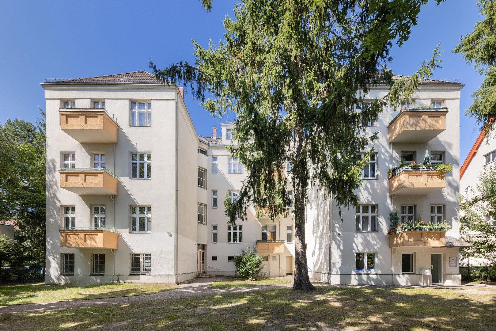 Predaj bytu 5-izbový 131 m², Unter den Eichen 55, Berlin, Berlín Predaj bytu 5-izbový 131 m², Unter den Eichen 55, Berlin, Berlín