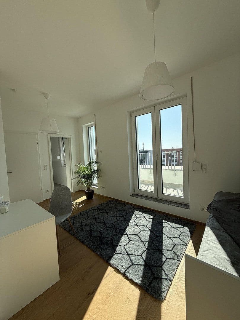 Prenájom bytu 1-izbový 32 m², Wiesenstraße 11, Berlin, Berlín Prenájom bytu 1-izbový 32 m², Wiesenstraße 11, Berlin, Berlín