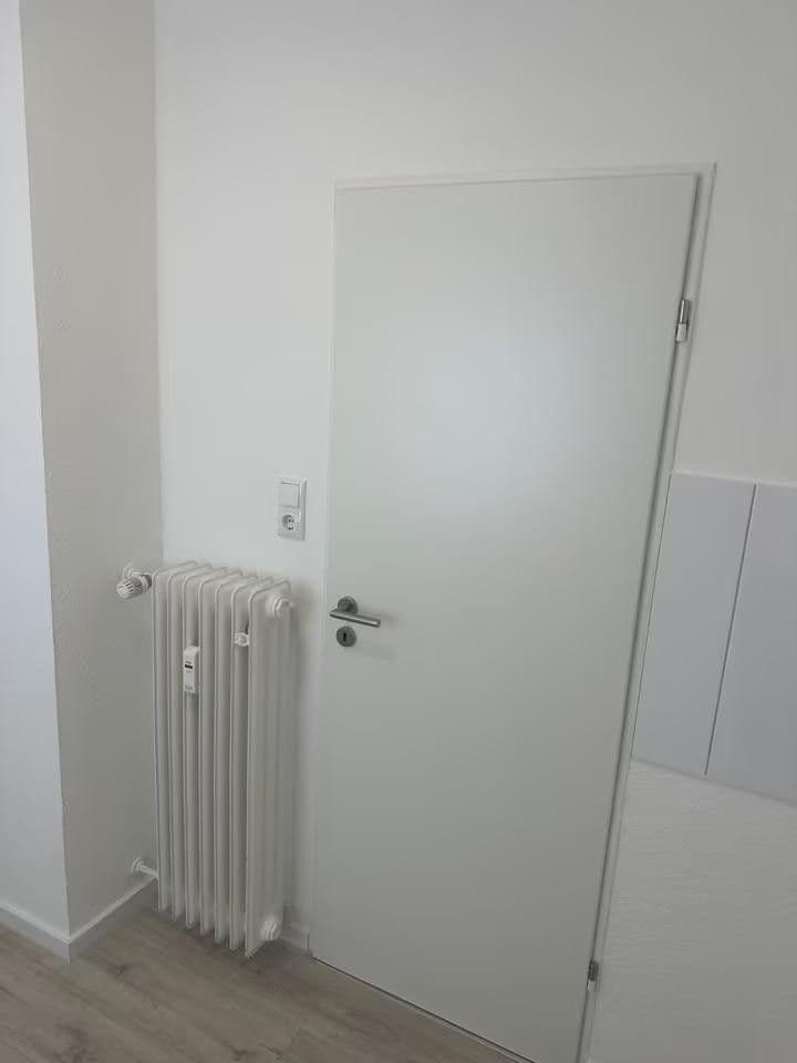 Prenájom bytu 1-izbový 45 m², Kronenstraße 19a, Krefeld, Severné Porýnie - Westfálsko Prenájom bytu 1-izbový 45 m², Kronenstraße 19a, Krefeld, Severné Porýnie - Westfálsko