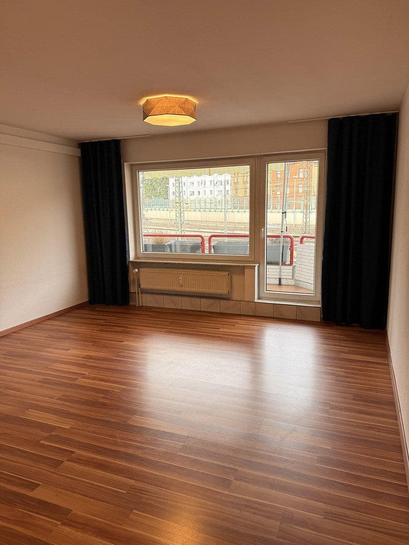 Prenájom bytu 3-izbový 89 m², Schützenstraße 6, Koblenz, Porýnie-Falcko Prenájom bytu 3-izbový 89 m², Schützenstraße 6, Koblenz, Porýnie-Falcko