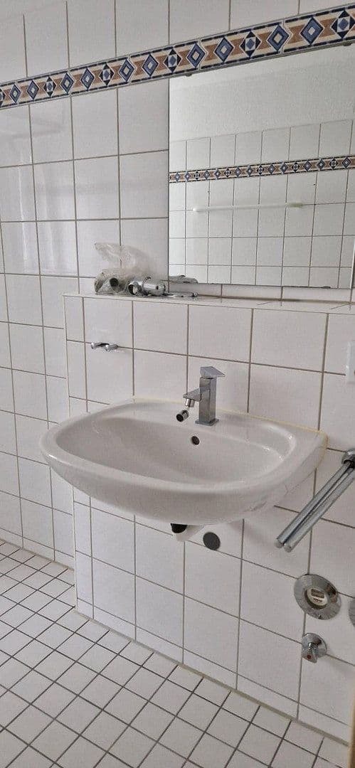 Prenájom bytu 2-izbový 65 m², Willy-Brandt-Straße 4, Wertheim, Bádensko-Wurttembersko Prenájom bytu 2-izbový 65 m², Willy-Brandt-Straße 4, Wertheim, Bádensko-Wurttembersko